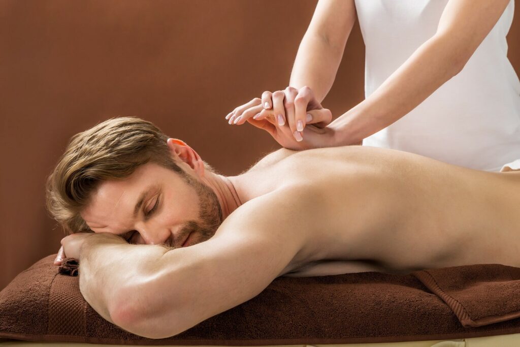 Full Body Massage Services in Longueuil