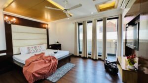 service apartments in Delhi