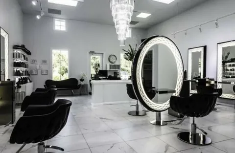 Beauty Salon in Dubai