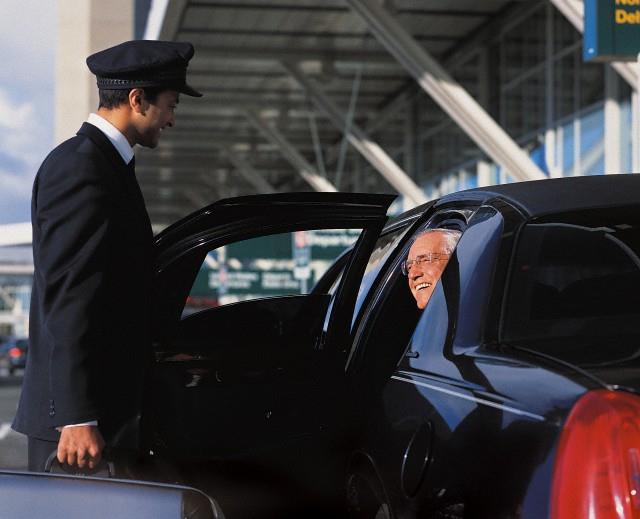 Private Car Service Hyde Park to IAH