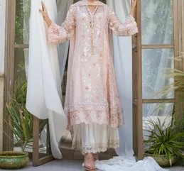 Pakistani womens clothes