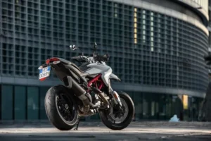 Ducati Hypermotard 939
