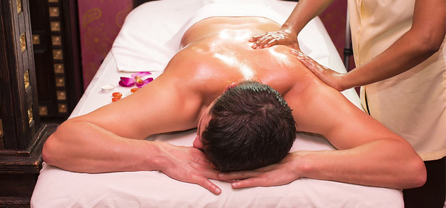 Full Body Massage in Boston