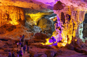 Sung Sot Cave in Halong Bay
