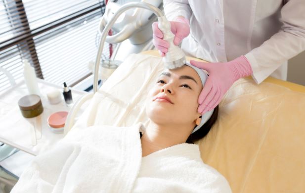 Skincare Hacks to Make Your Tan Last Days Longer