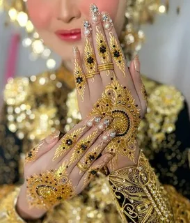 gold henna designs
