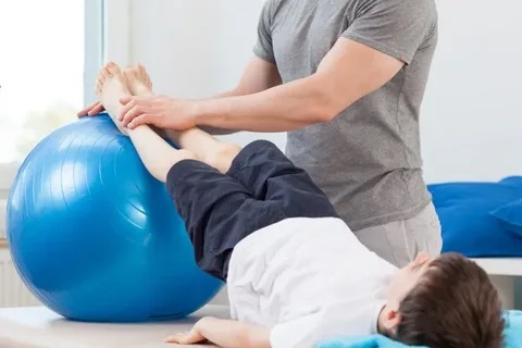 أخصائي العلاج الطبيعي في الإمارات العربية المتحدة