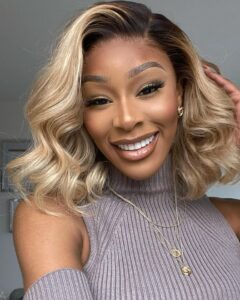 short blond wig