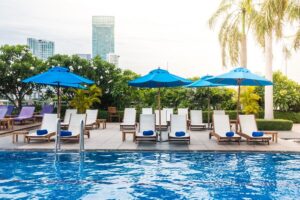 swimming pool contractors
