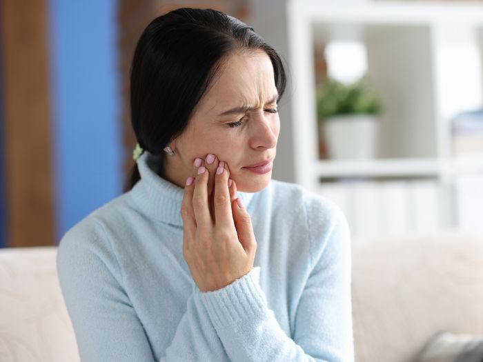 How to Treat TMJ Naturally: Start with the 3-Finger Test for Accurate Results