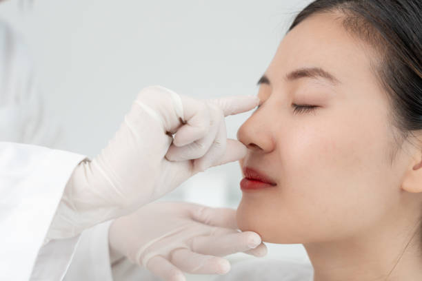 ماذا يحدث أثناء عملية تجميل الأنف ؟
