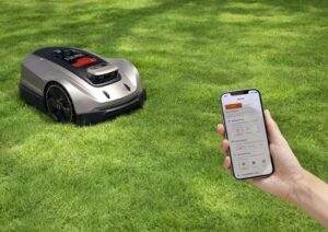 Growth of Robot Mowers in the Global Lawn Industry