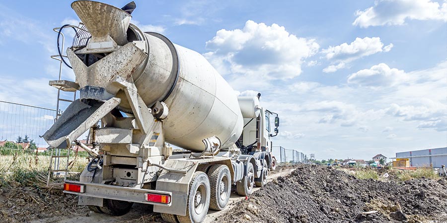 Ready Mix Concrete vs Site Mix Concrete Which One to Choose