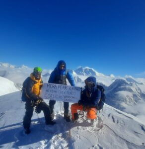 How to Trek Everest Base Camp Without a Guide