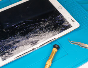 iPhone screen repair near me