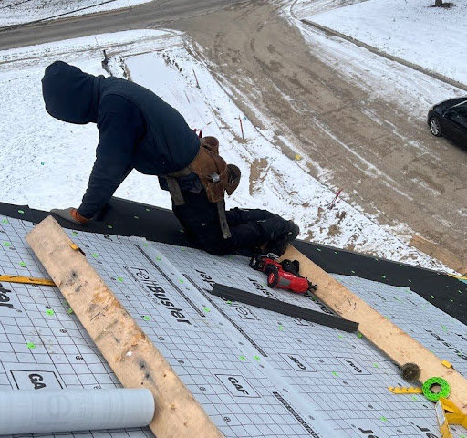 commercial roofing installers