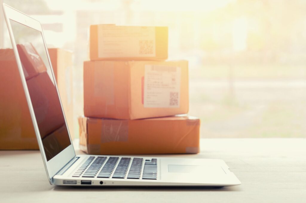 Canada E-commerce Brokerage Services