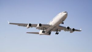 How Do I Talk to a Real Person on Southwest or JetBlue?